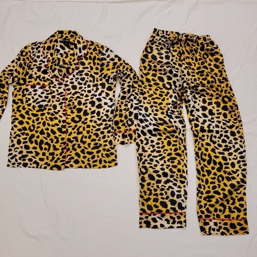 PajamaGram Company Gold Satin Leopard Print Button Up Pajama Set size small
